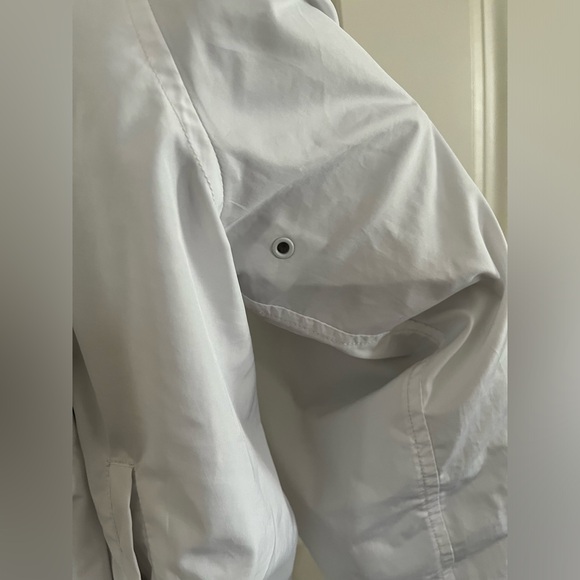 GAP Body Women’s White Lined Windbreaker with Hood; Size Medium. - Picture 7 of 9